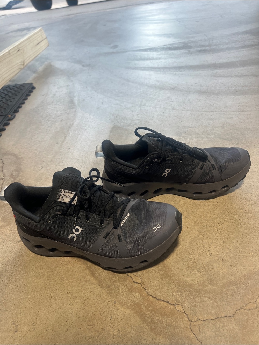 On Running Women's Cloudtrail Athletic Shoes in Black